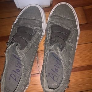 Blowfish shoes